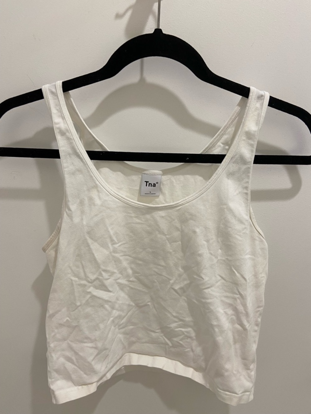 Aritzia TNA White Scoop Crop Tank